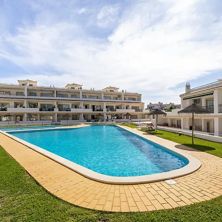 - Cozy And Quiet 公寓